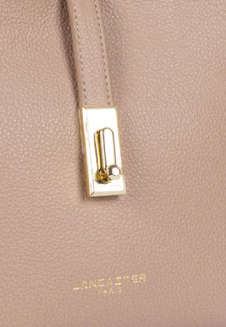 Lancaster Kabelka Milano Horizon L Nude