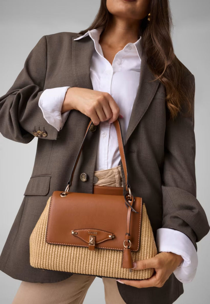 Guess Taske med klap Maggie Naturlig/Karamel