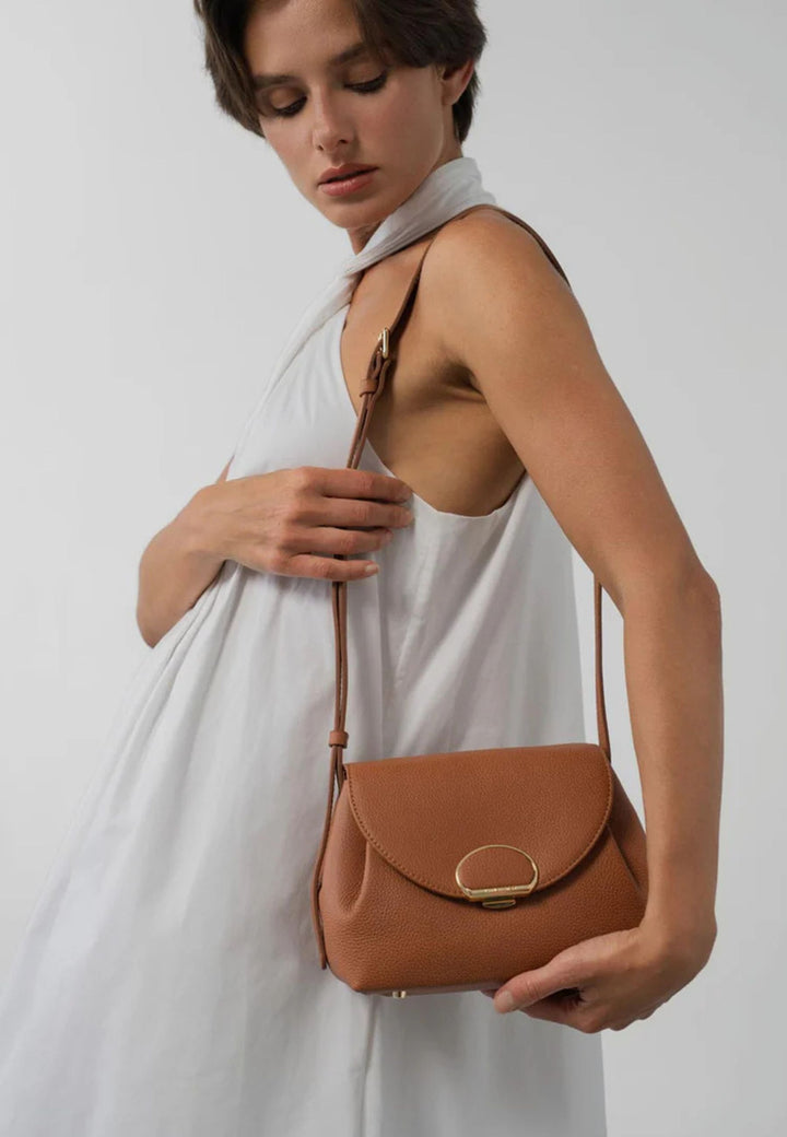 Lancaster Sac trotteur A rabat avec fermoir S Milano Pia Gold