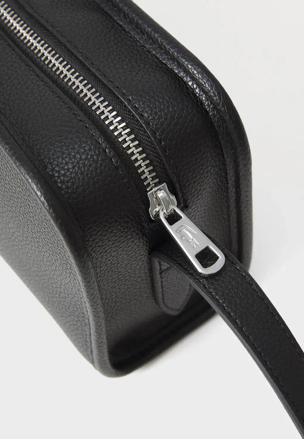 Lacoste skuldertaske NF5146EG Sort