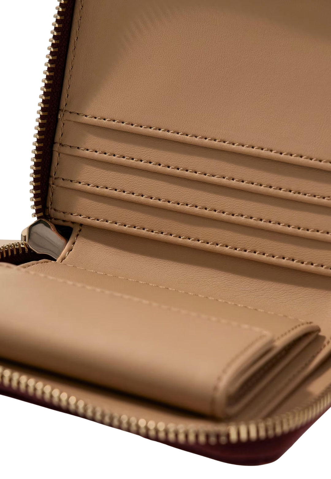 Guess Portefeuille matelassé Paisleigh Burgundy