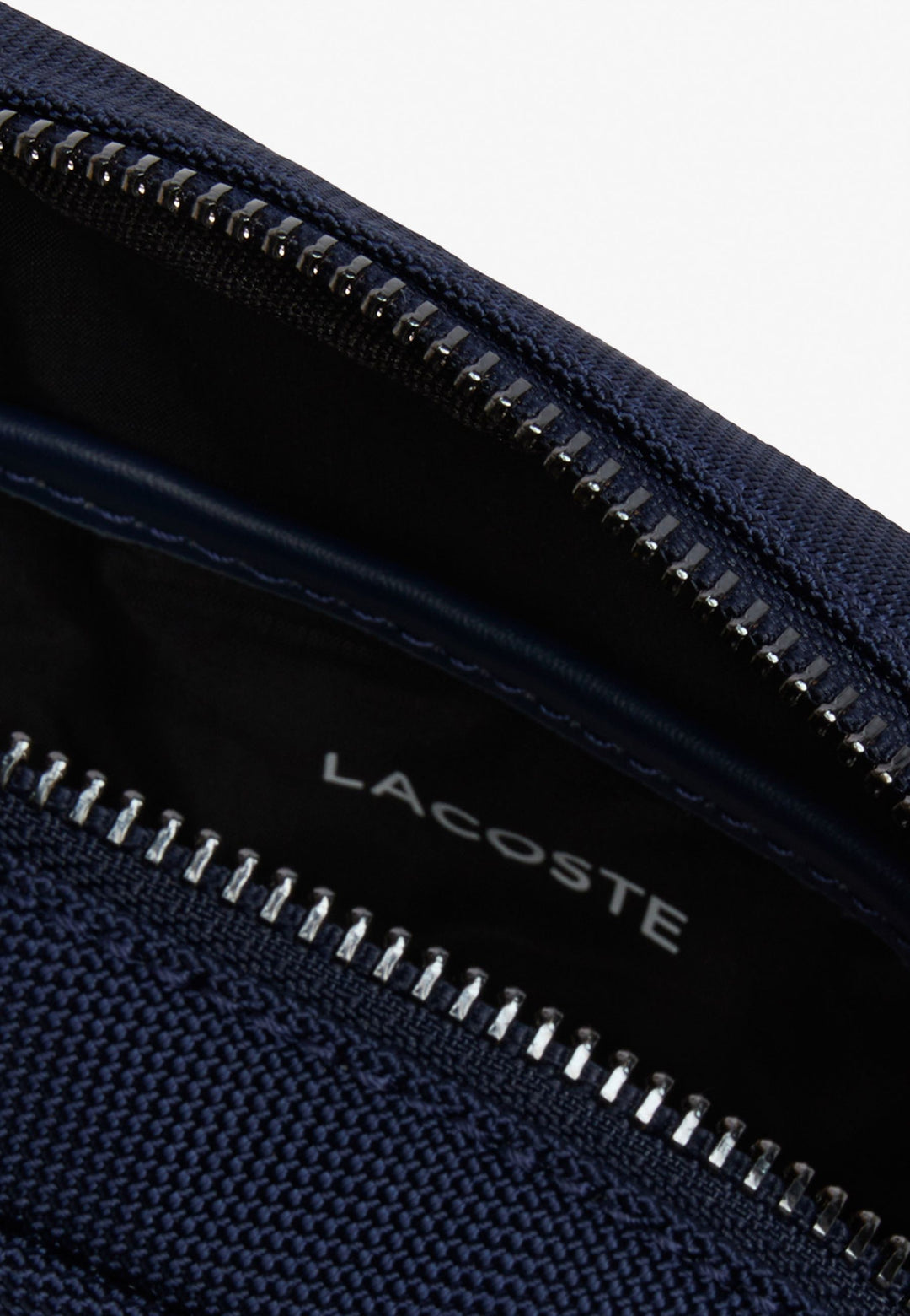 Lacoste Everyday skuldertaske til mænd Marine 166