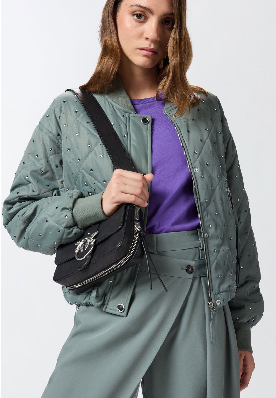 Pinko Kabelka Love One Slouchy Zip Mini Vite černá