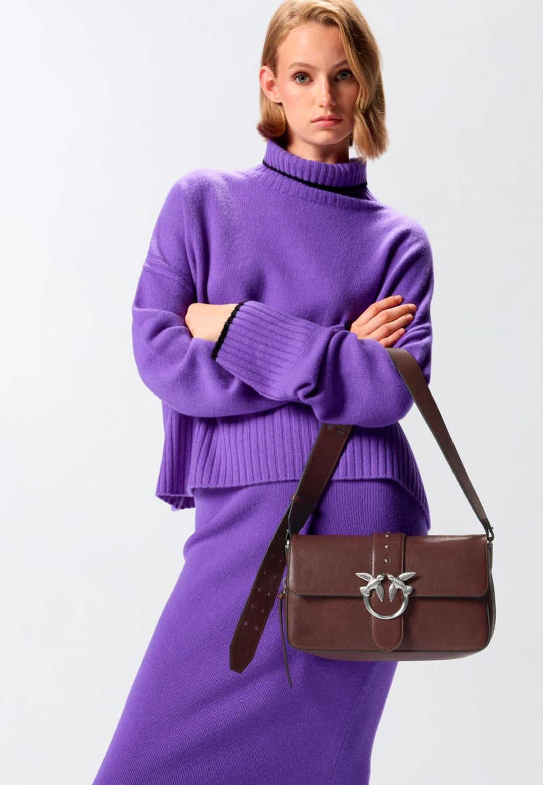 Kabelka Pinko Love One Slouchy Zip Classic V bílá