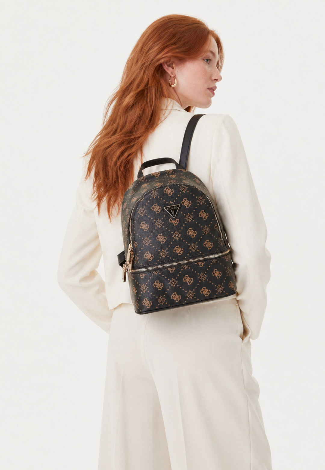 Mochila Guess Silia Duffel Espresso Logo GP9890032