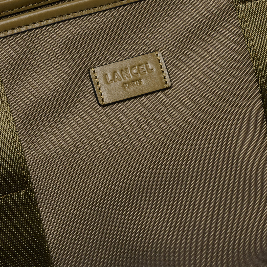 Bolso Tote Lancel Mistral Pliable Caqui Oscuro Mujer