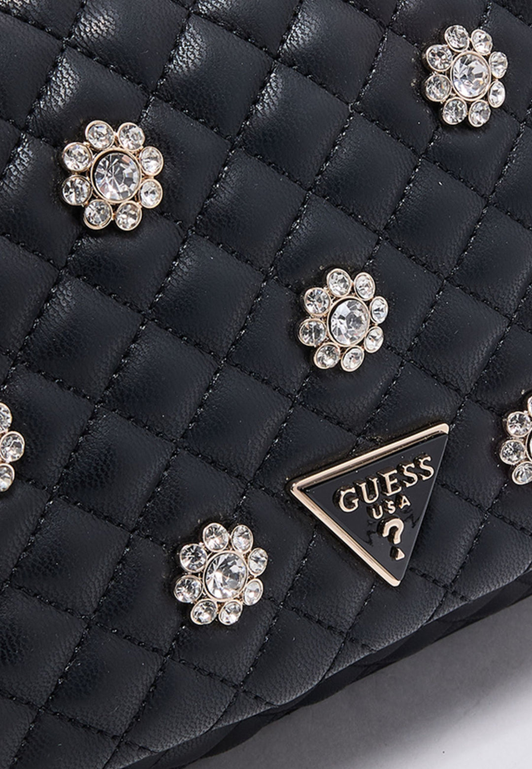 Guess Pochettes Ever Flap Clutch Sort EG867921