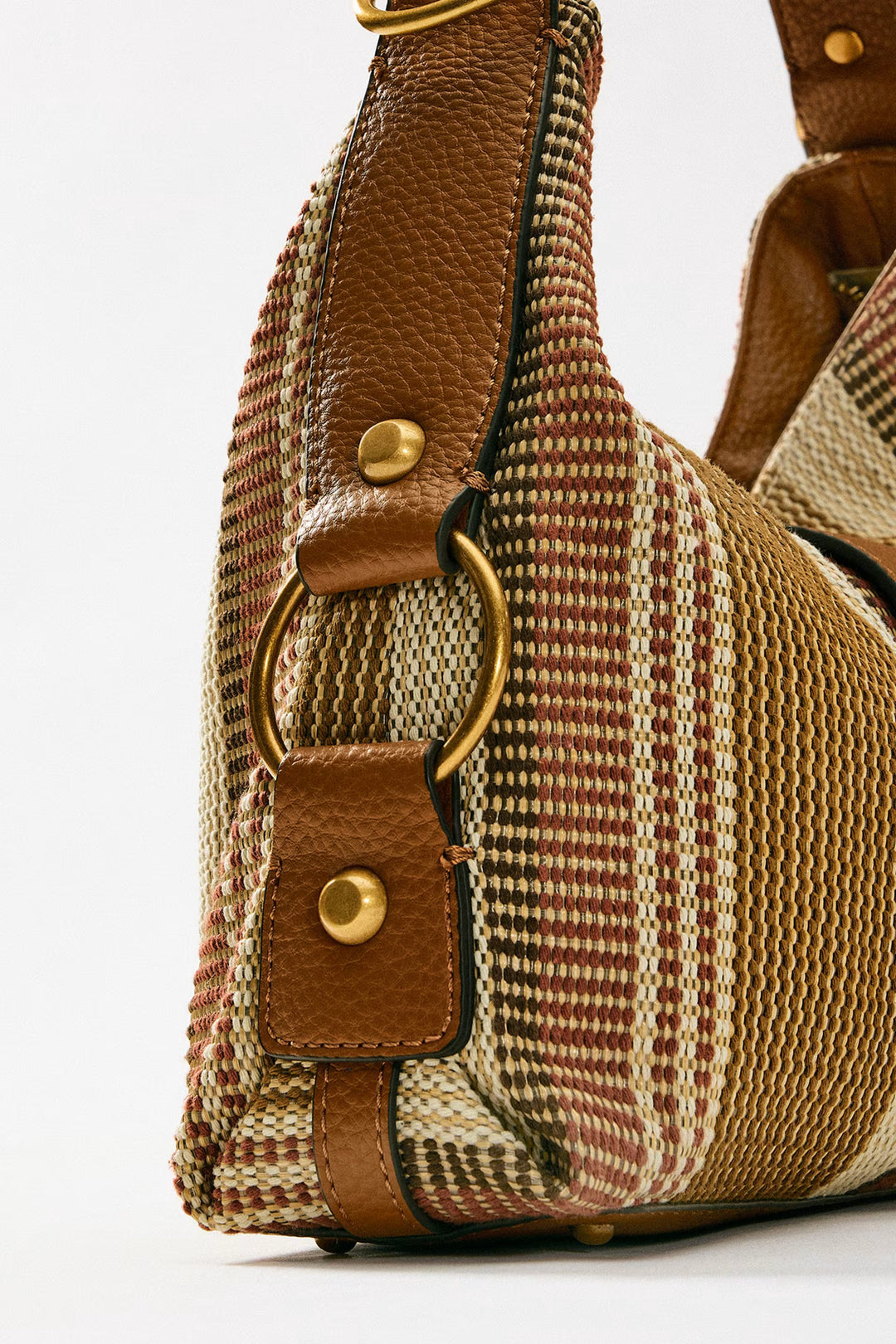 Guess Skuldertaske Camden Shoulder Bag Cognac Multi AB930818
