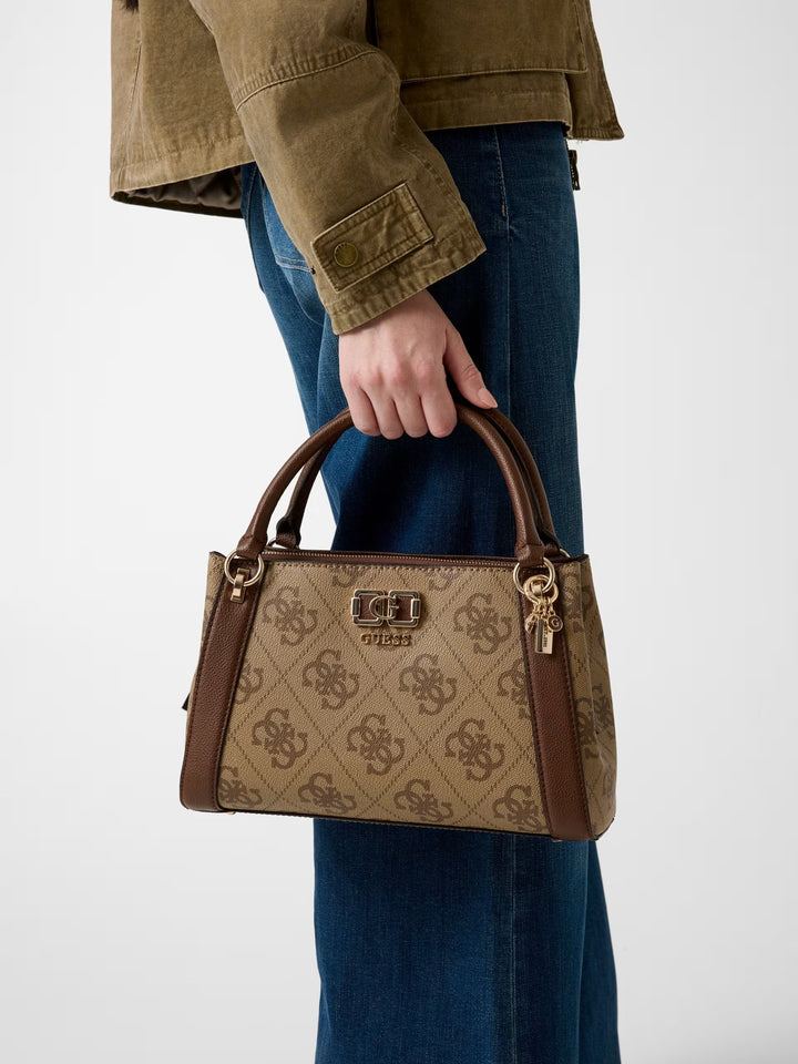 Guess Handtaschen Karnilla Logo Bucket Latte Logo/Braun