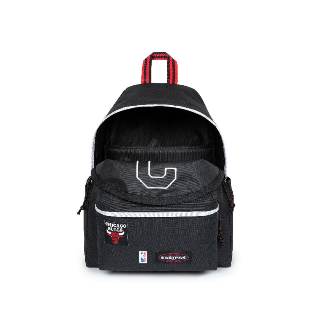 Eastpak backpack Day Pak'r 6Z0 Chicago Bulls